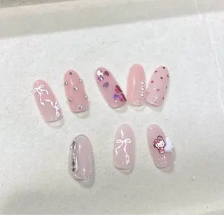 ネイル Nailsalon LaLa-Ange所属・Sayaka 🎀のネイルデザイン