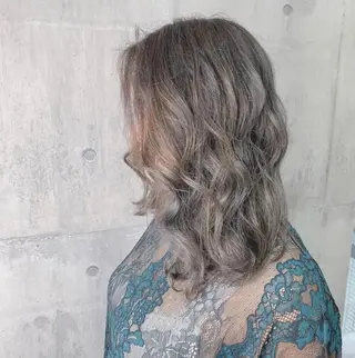 セミロング カラー KANA 駐車場ありお子様歓迎のマツエク・マツパデザイン