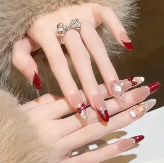 ネイル D-BEAUTY Nailsalonのネイルデザイン
