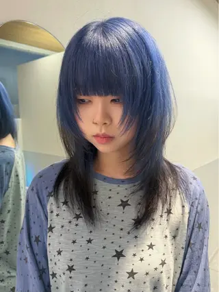 セミロング RiA/レイヤーカッ ト/ハッシュカットのヘアスタイル