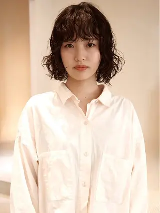 ショート パーマ (h)wim ウィムのヘアスタイル
