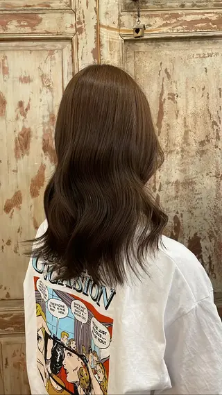 セミロング カラー i.+odori所属・‎Miu‎🤍 モデル様募集中のヘアスタイル