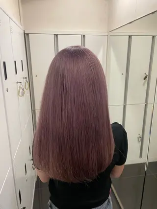 セミロング カラー ハイトーン/パーソナ ルカラー診断・ユキノのヘアスタイル