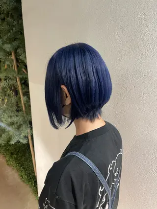 ショート カラー inchelsea ririkaのヘアスタイル