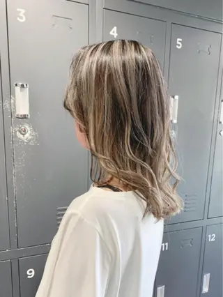 セミロング カラー 園田 将士のヘアスタイル