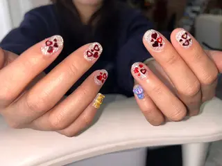 ネイル Sara+所属・sara +のネイルデザイン