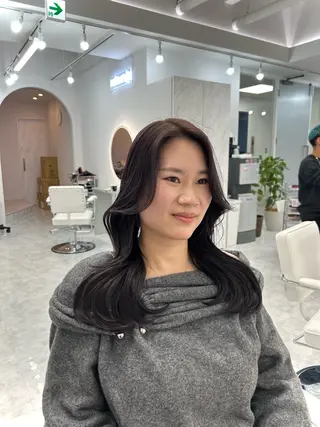 ロング カラー 天王寺 hinataのヘアスタイル