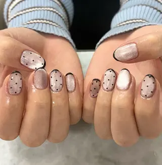 ネイル Bianca関内 USUI🐢のネイルデザイン