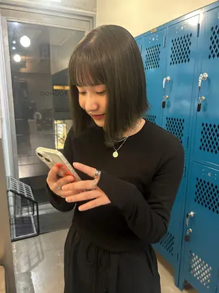 ショート カラー 韓国ボブ/レイヤー カット/ EMIRIのヘアスタイル