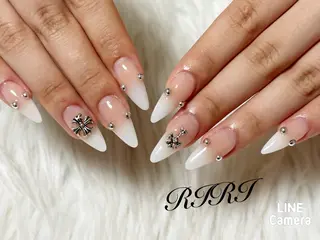 ネイル riri オーナーのネイルデザイン