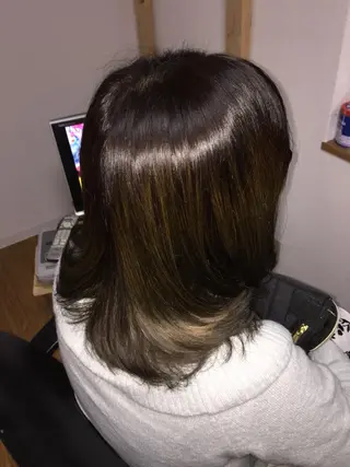 ミディアム カラー じょん 。のヘアスタイル