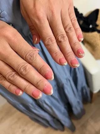 ネイル REHTOF ｜朝7時Open☀️のネイルデザイン