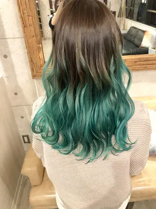 セミロング カラー ヘアアレンジ カラーパティシエ facce🌼ikoのヘアスタイル