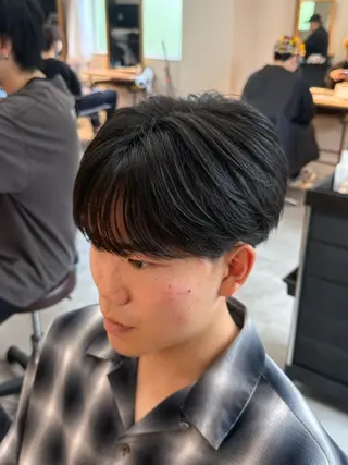 ショート パーマ メンズ 垢抜けへの近道✂️ メンズ縮毛矯正/齊藤のヘアスタイル