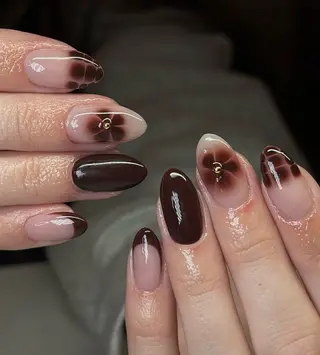 ネイル EMI ANA.CHUOのネイルデザイン