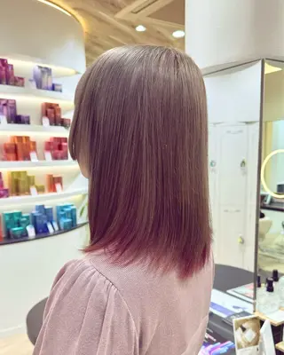 ミディアム カラー 垢抜け/レイヤー/ ハイトーン/アスナのヘアスタイル