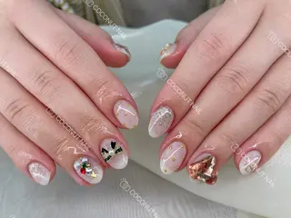 ネイル 神田 ココナッツのネイルデザイン