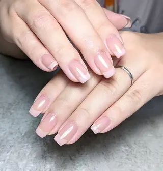 ネイル 塩見 聖子のネイルデザイン