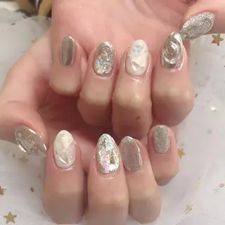 カラー ネイル Q Free nailsのネイルデザイン