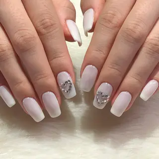 ネイル Nes.Nail所属・Miyagi Asamiのネイルデザイン