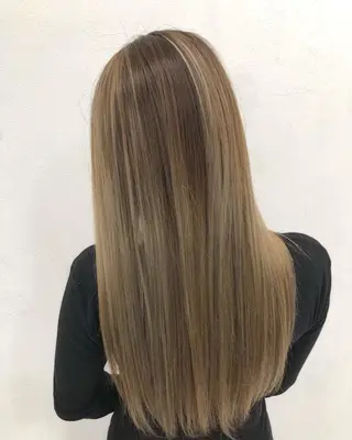 カラー 🍀癒しヘッドスパ付 💚真凜のヘアスタイル