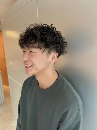 ミディアム パーマ メンズ メンズパーマ達人/ フェード/イツキのヘアスタイル