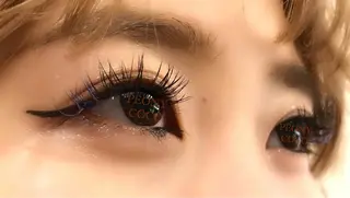 マツエク・マツパ BIANCO北堀江 AKANEのヘアスタイル