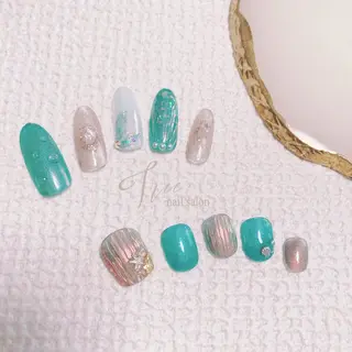 ネイル Tree 〜saito〜のネイルデザイン