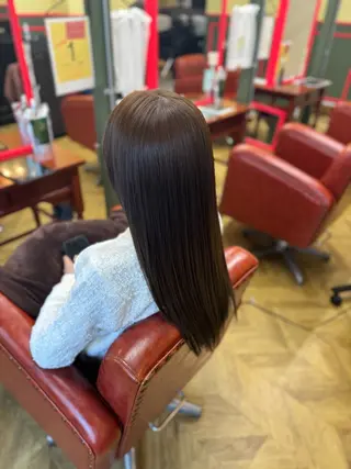 ロング カラー cureK所属・米倉 麻衣のヘアスタイル