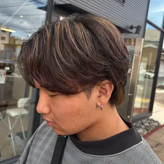 カラー メンズ ユウリ YURIのヘアスタイル