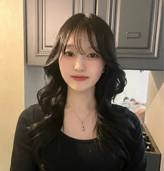 カラー hibiki / ハイトーン🎀のヘアスタイル