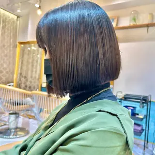 ミディアム カラー 髪質改善【縮毛矯正】 北千住で美髪に導く人のヘアスタイル