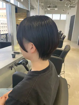 ショート EIGHT／栄／ 諏訪　晃平のヘアスタイル
