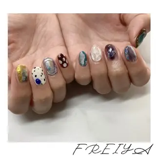 ネイル FREIYA所属・FREIYA マツエク、ネイルのマツエク・マツパデザイン
