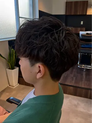 パーマ メンズ フェザーパーマ/韓国 /メンズカット保立のヘアスタイル