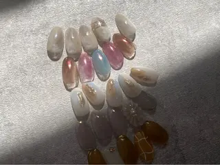 ネイル NINEnami ニュアンスネイルのネイルデザイン