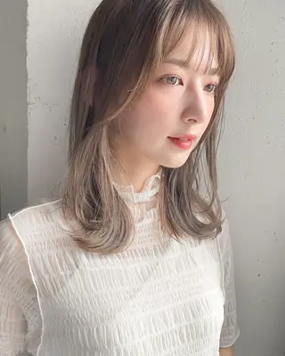 ミディアム カラー 宮本 聖希のヘアスタイル