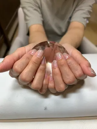 ネイル プライベートサロン ヴェール所属・上田 ゆいのネイルデザイン