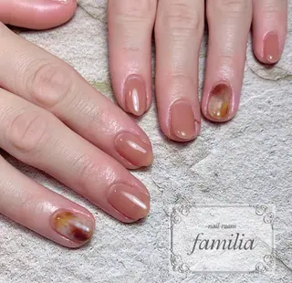 ネイル -nailroom- familiaのネイルデザイン