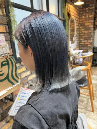 ミディアム カラー ツキノキ ミナのヘアスタイル