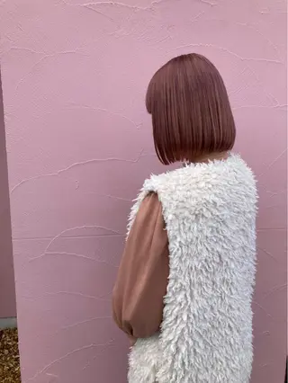 ミディアム カラー れいな🌼 ボブ･艶カラー🌼のヘアスタイル