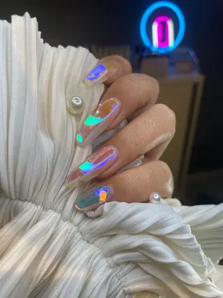 ネイル Recovery salon .HAL所属・深見 恵利のネイルデザイン