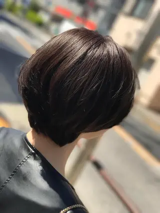 ショート ジェム　ラ　プレゼンス所属・横山 ひかりのヘアスタイル