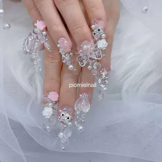 セミロング Pio Mielのネイルデザイン