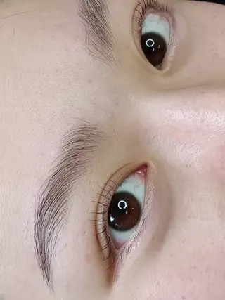 アイブロウ brilliantly.MANIA所属・Nagao Ayumiのマツエク・マツパデザイン