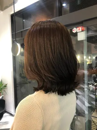 ミディアム カラー 貴方に似合うを見つけ ます🌱市川リョウカのヘアスタイル