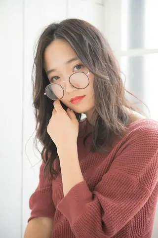 セミロング カラー パーマ 透明感ハイトーン☆ 今津 佑太のヘアスタイル