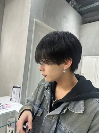 ミディアム メンズ 艶髪/縮毛矯正 特化　ヒトシのヘアスタイル