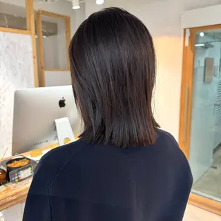 ミディアム ROE 日吉のヘアスタイル