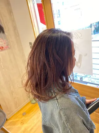 ミディアム カラー Kazu .Kのヘアスタイル